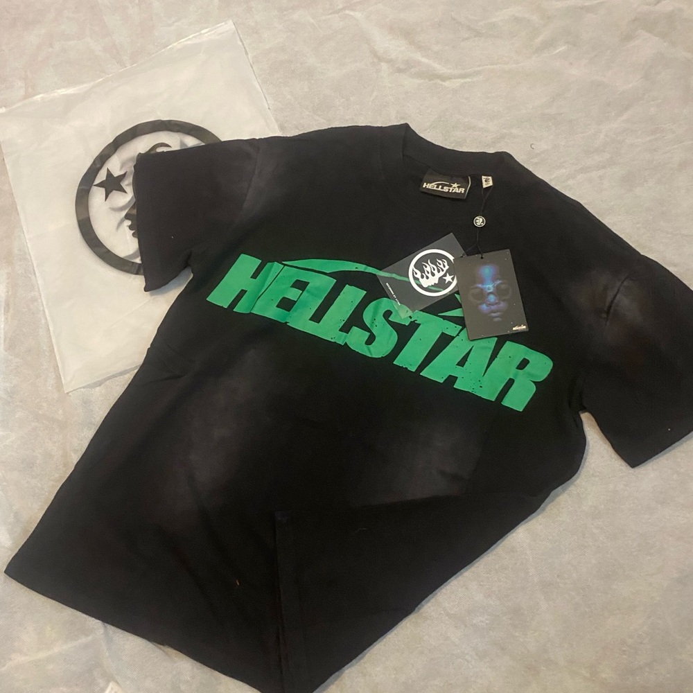 Black and Green HELLSTAR T-Shirt